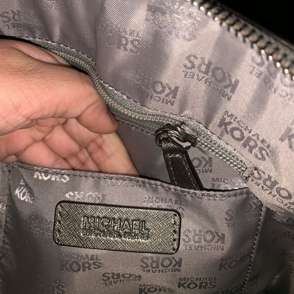 Metallic Silver Michael Kors Purse - Picture 4 of 5